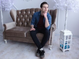 LiamHero camshow adult